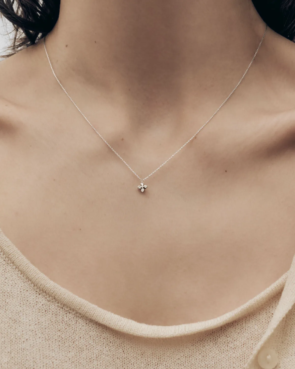 PDPAOLA Maggie Solitary pendentif or blanc diamants 0,11 ct