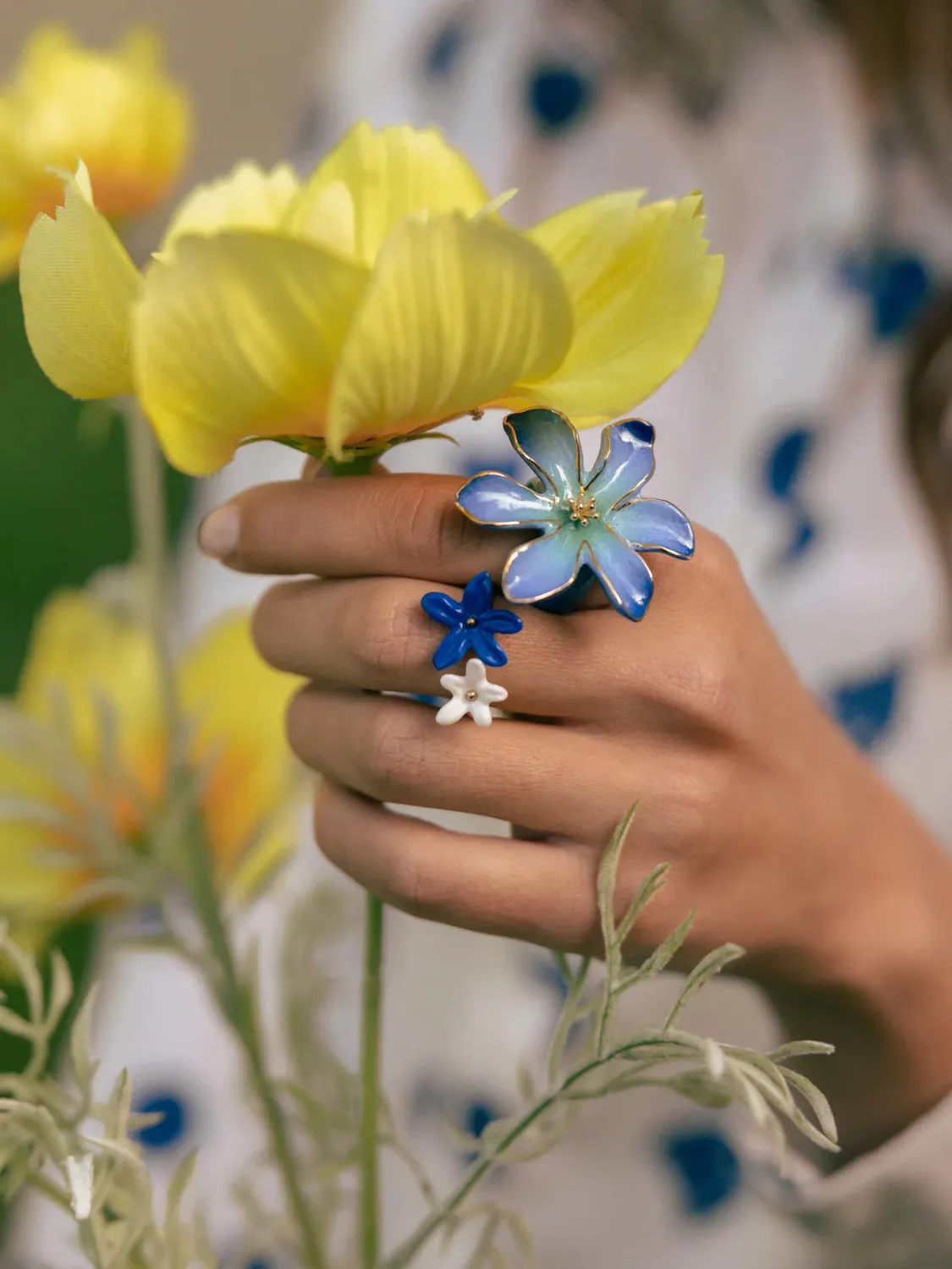 Nach Bijoux Fleur Bleue bague porcelaine cosmic