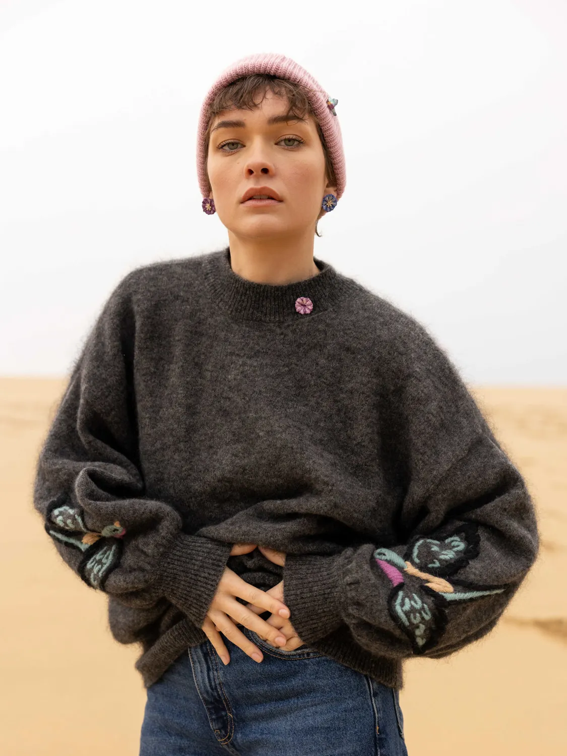 Nach Bijoux oiseau brodé pull maille oversize