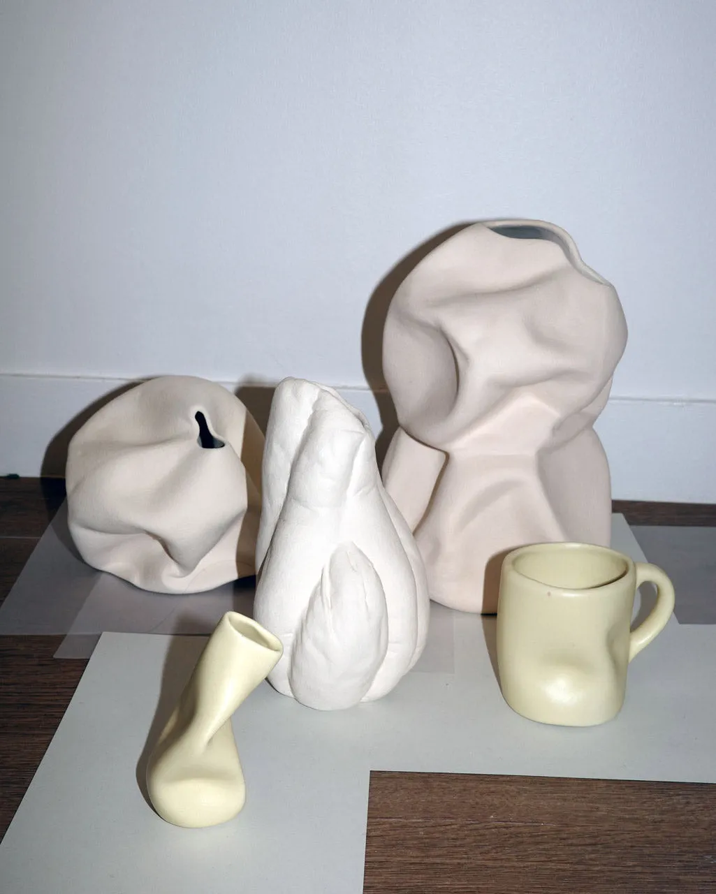 Completedworks Bumpity Bump Bump mug menthe mat céramique