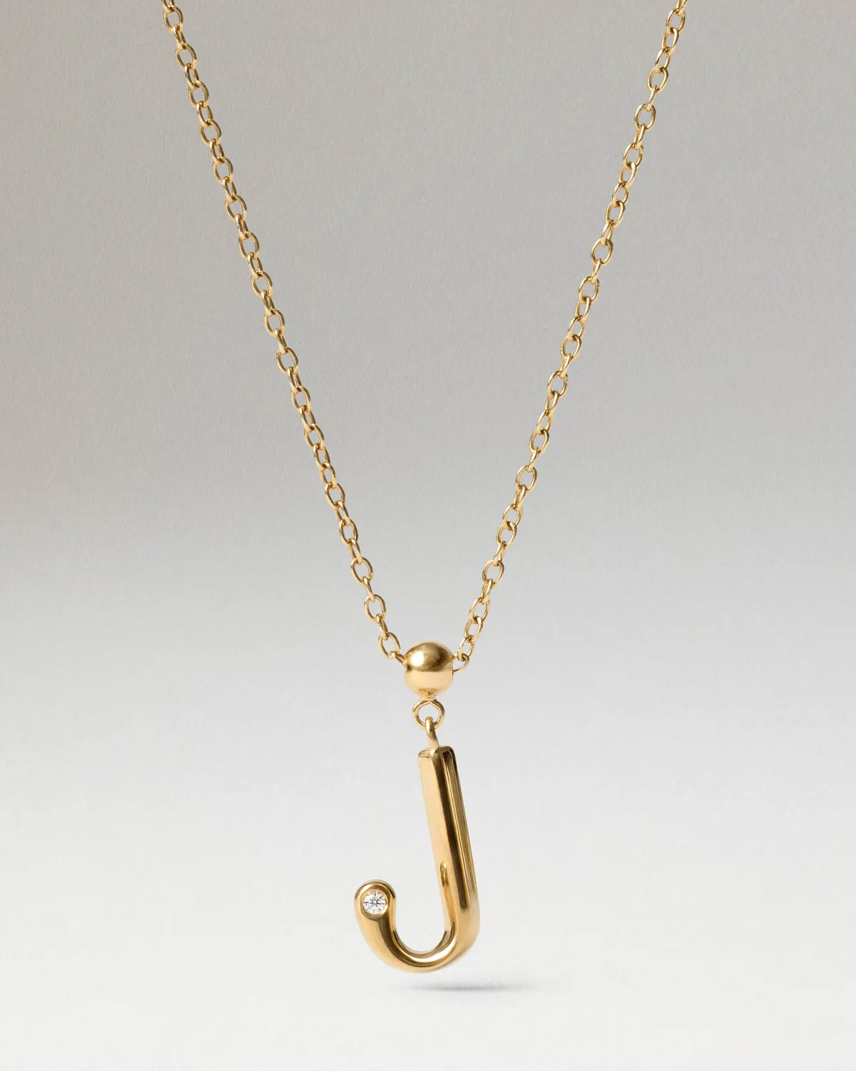 PDPAOLA Initial J charm lettre dorée 18 mm