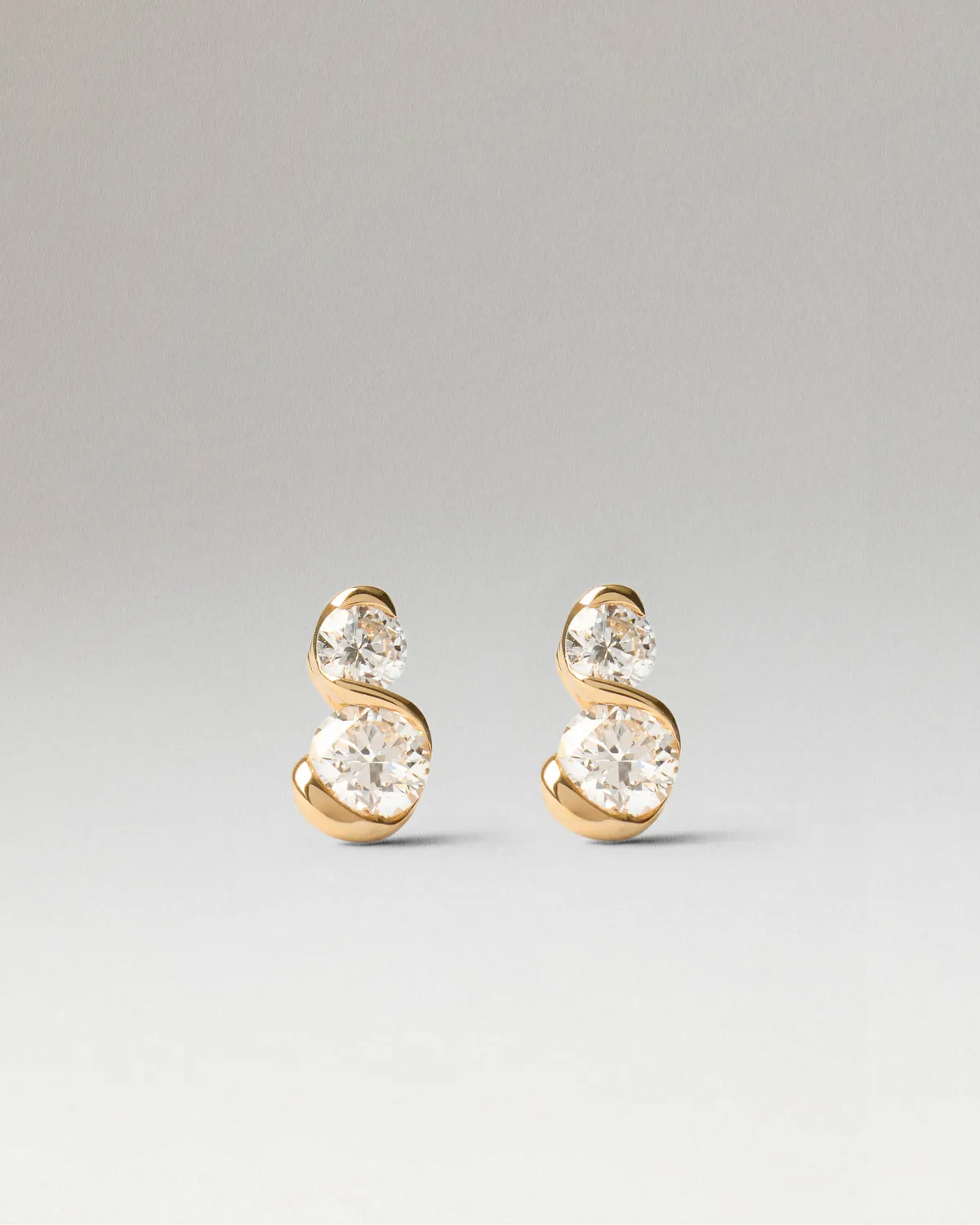 PDPAOLA Venus mono boucle Dafne or 18 carats diamant