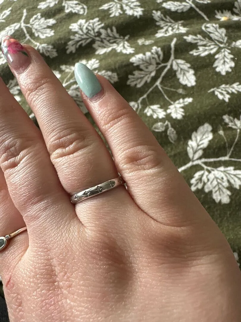 Astrid & Miyu Cosmic Star Band bague argent étoile