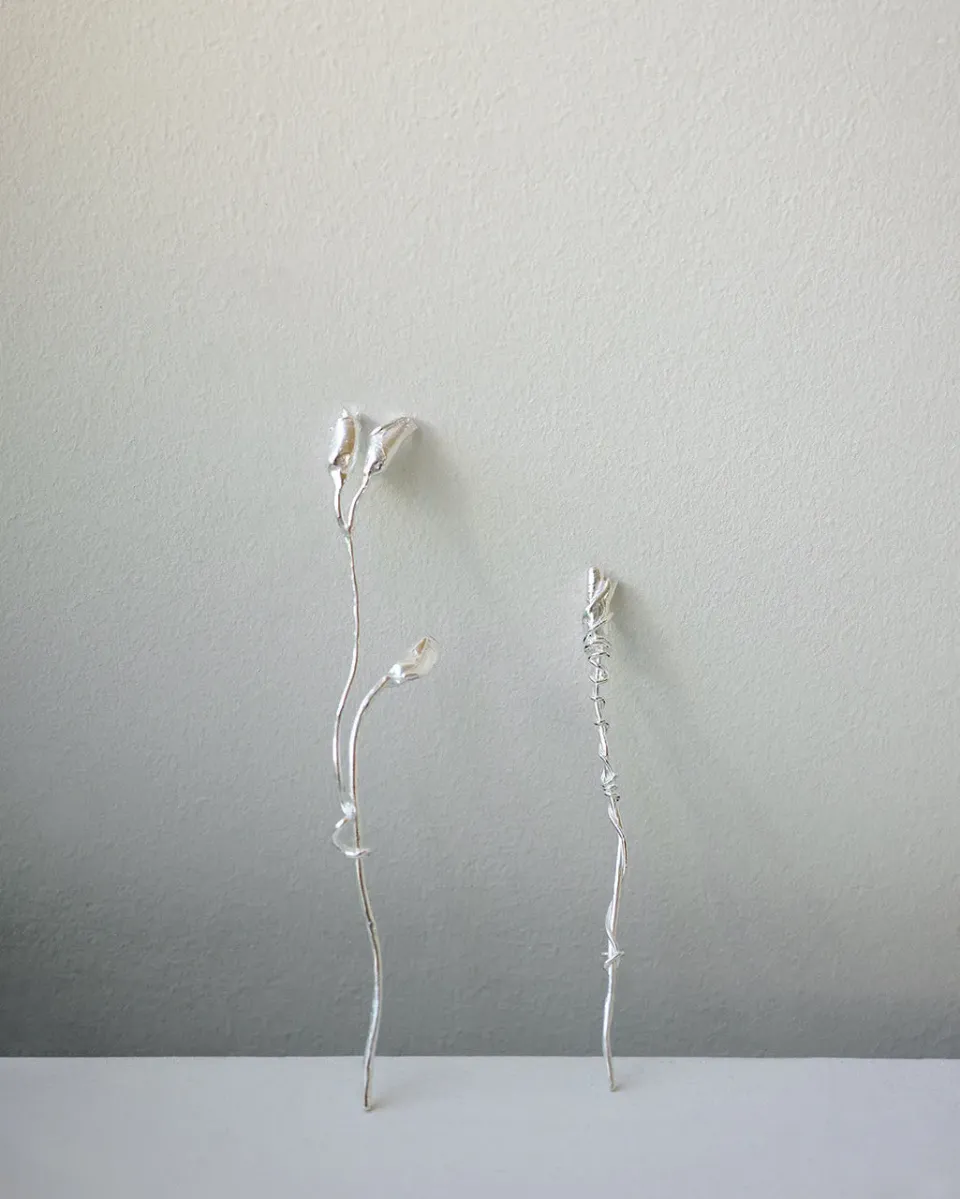 Completedworks Yesteryear ornement fleur argent lot de 2