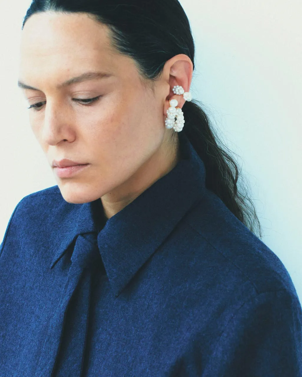 Completedworks Birds of a Feather II ear climbers perle vermeil