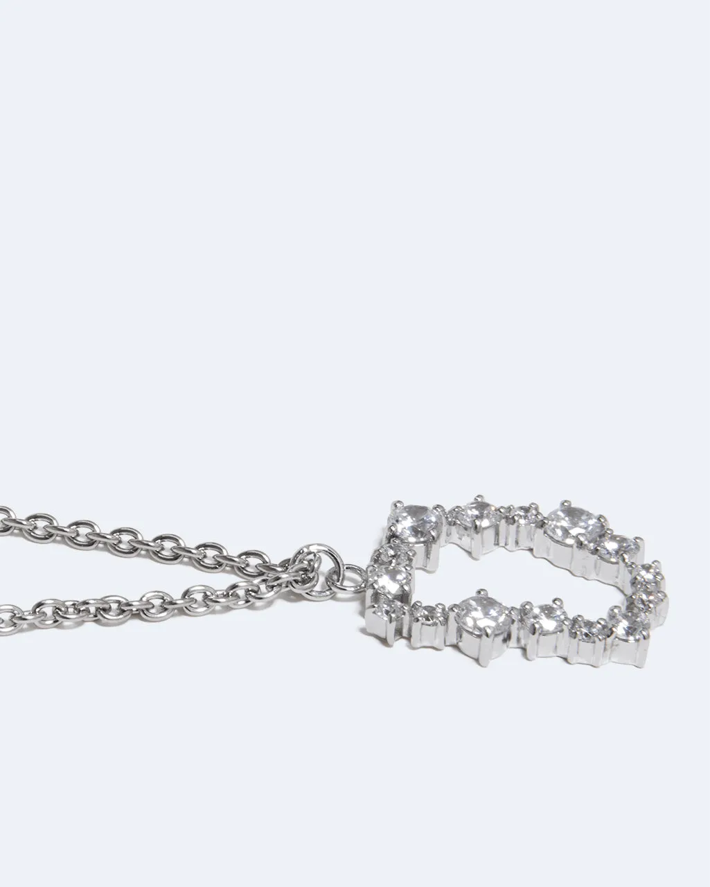 Completedworks Glitchy D pendentif zirconia rhodié