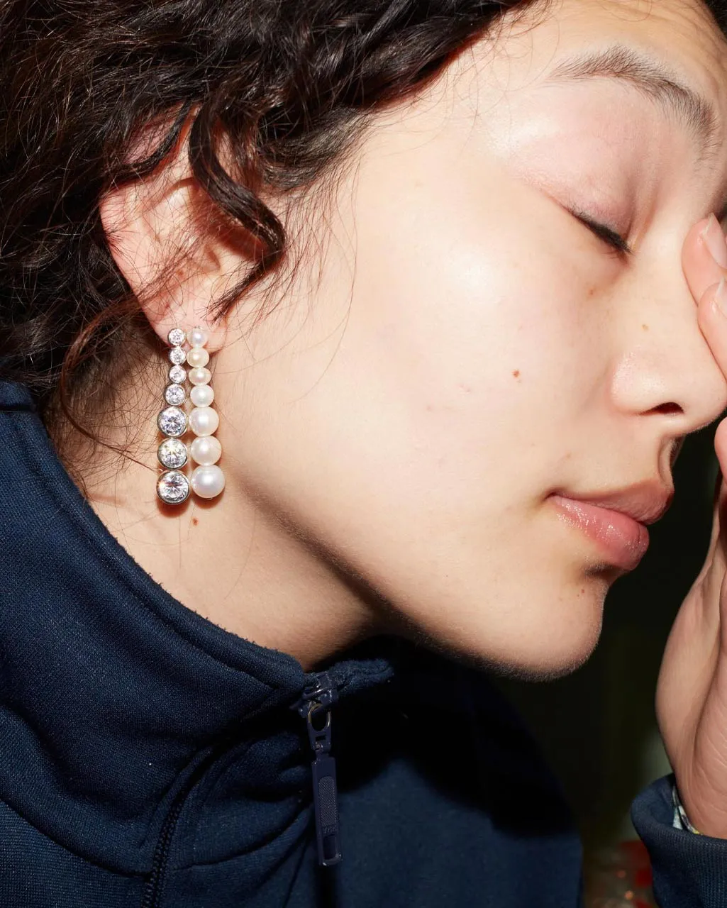 Completedworks The Mirage boucles d'oreilles perles zirconia