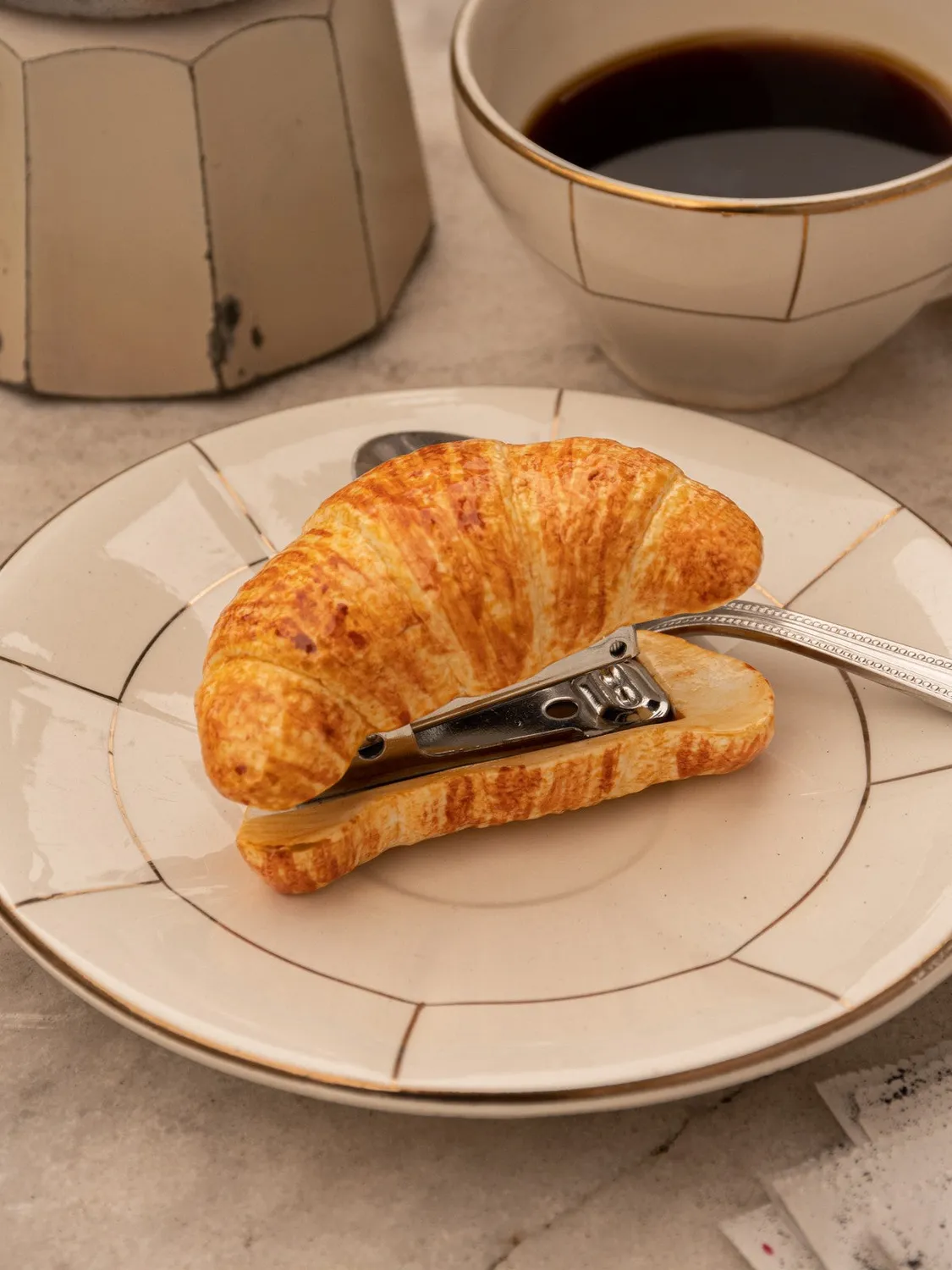 Nach Bijoux Croissant agrafeuse porcelaine acier