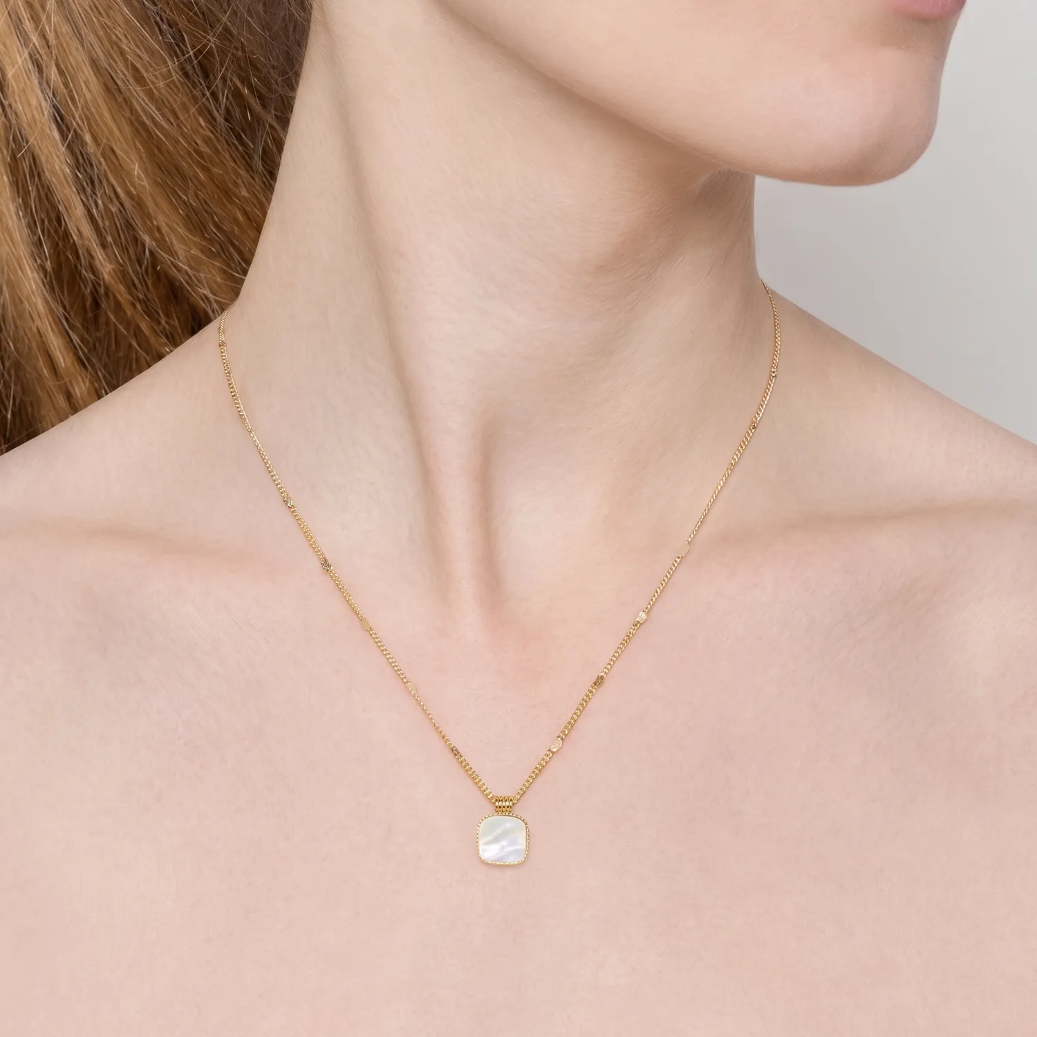 Nao de Paris Vintage Blanc collier nacre 38 cm