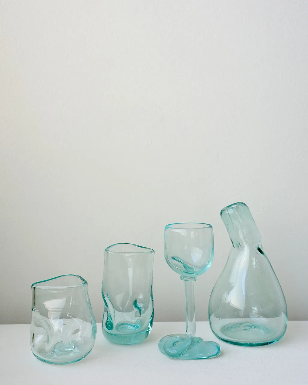 Completedworks Thaw verre verre recyclé transparent