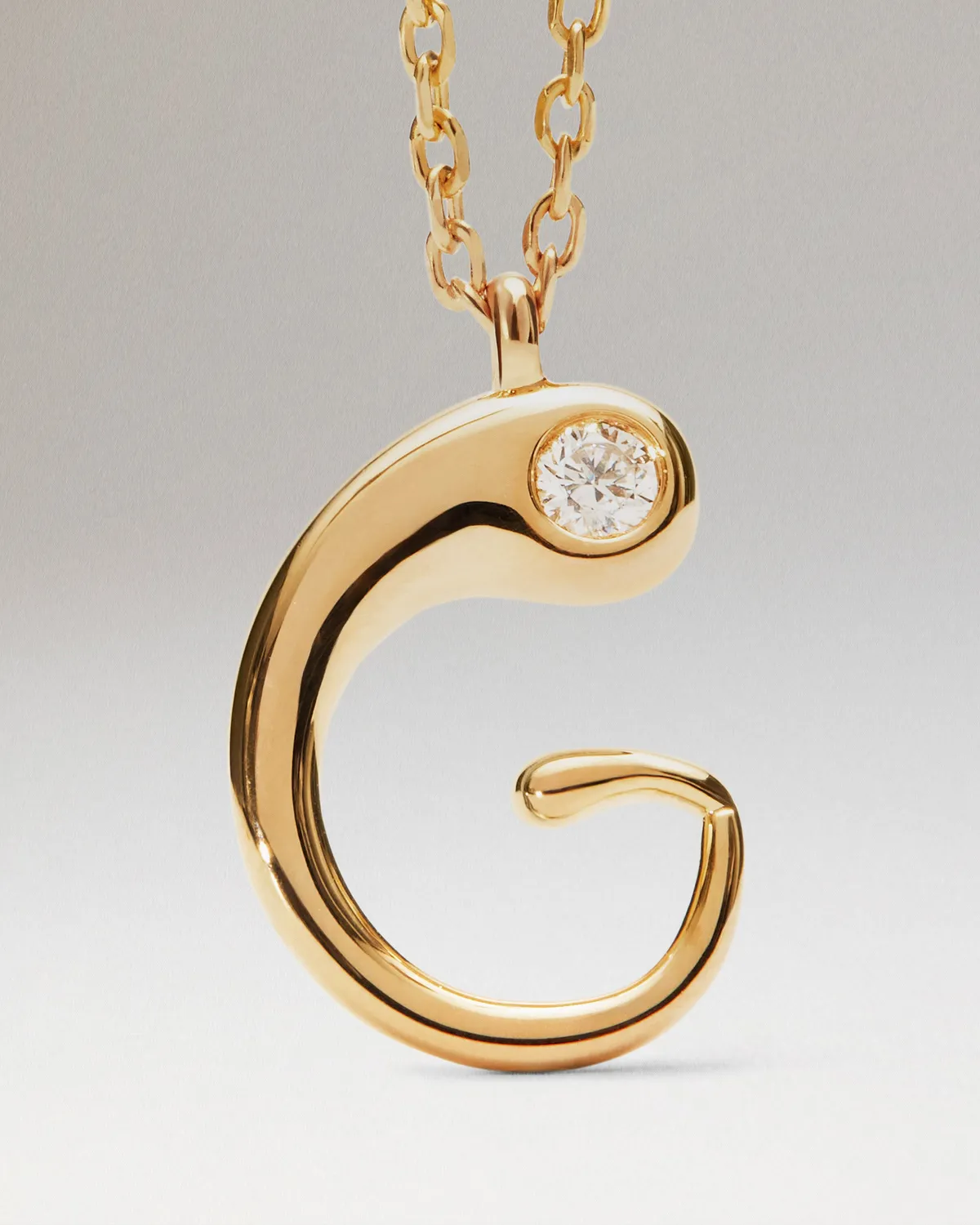 PDPAOLA Initiale G collier pendentif or 12 mm 40-50 cm