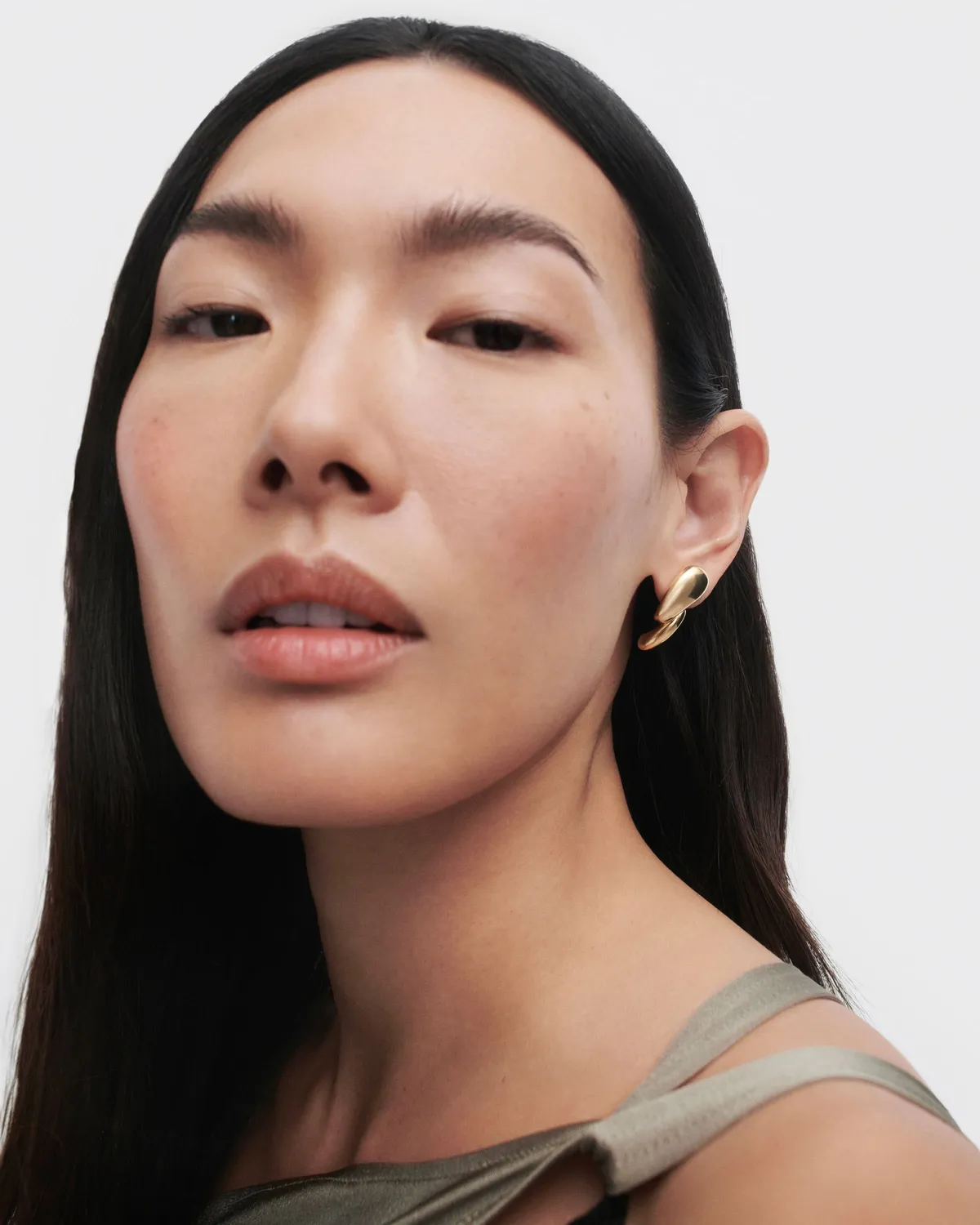 PDPAOLA Orbit boucles d’oreilles dorées statement