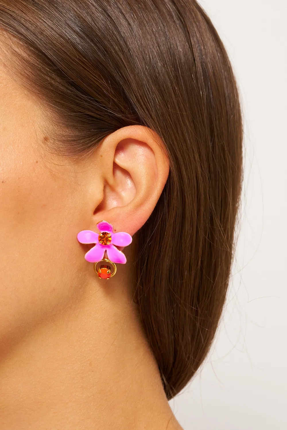 Philippe Ferrandis Ischia boucles fleurs perles émail blanc
