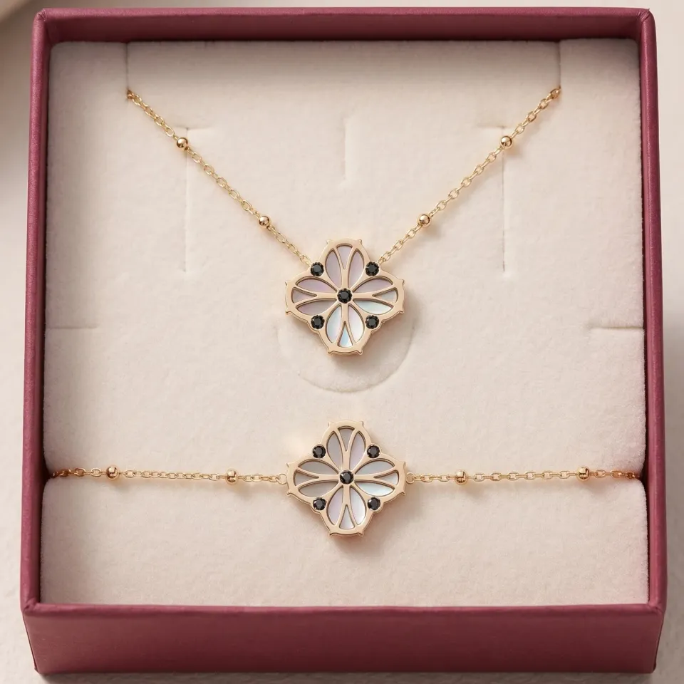 Nao de Paris Fleur Nouvelle coffret nacre grise