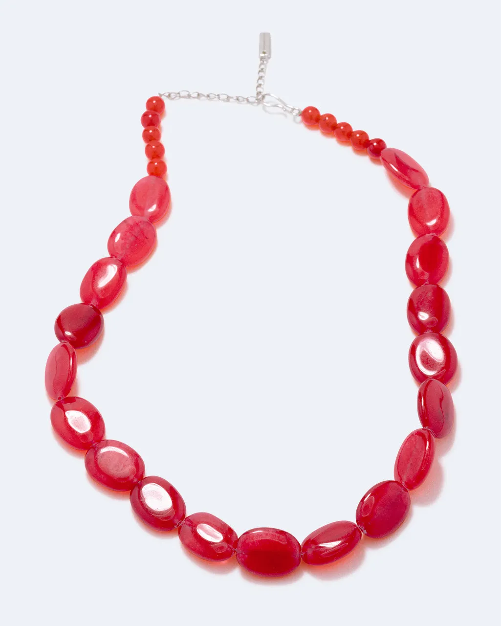 Completedworks Dazed by Suburbia collier résine rouge