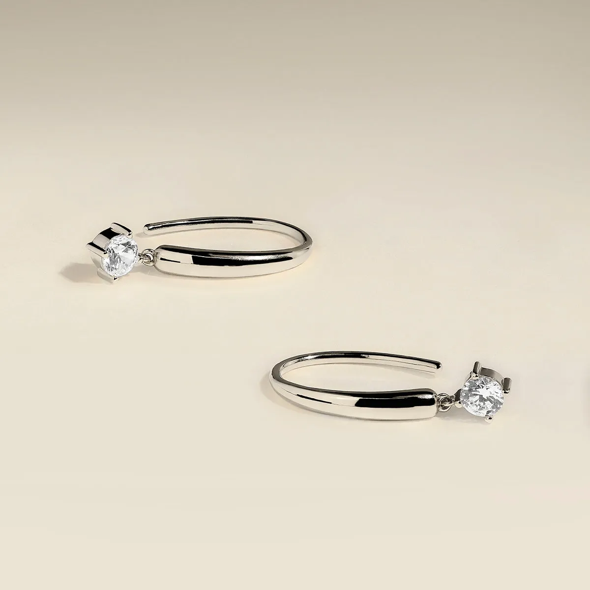 Astrid & Miyu Crystal Charm boucles crochet argent cristal