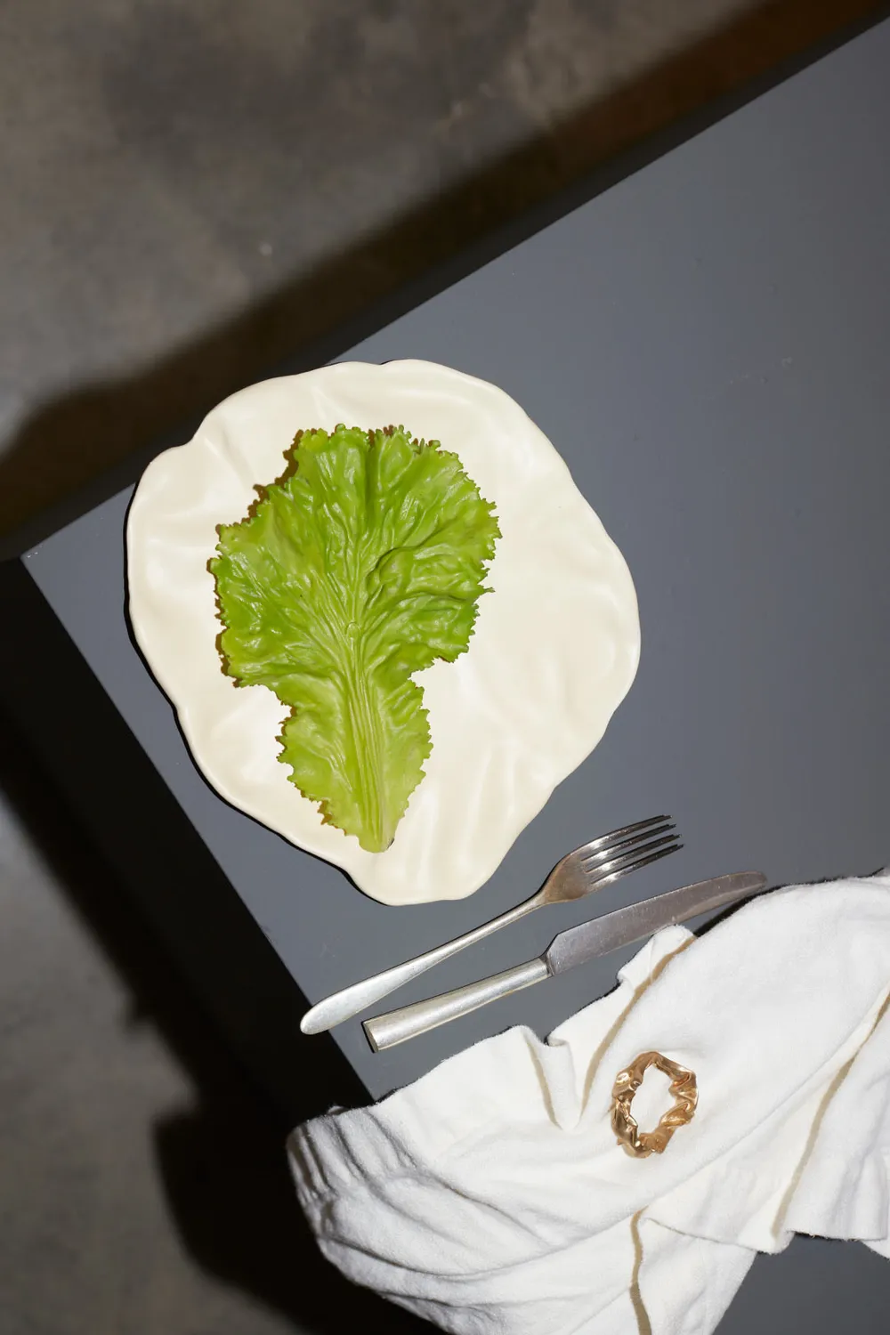 Completedworks Perfect Plate assiette jaune mat medium