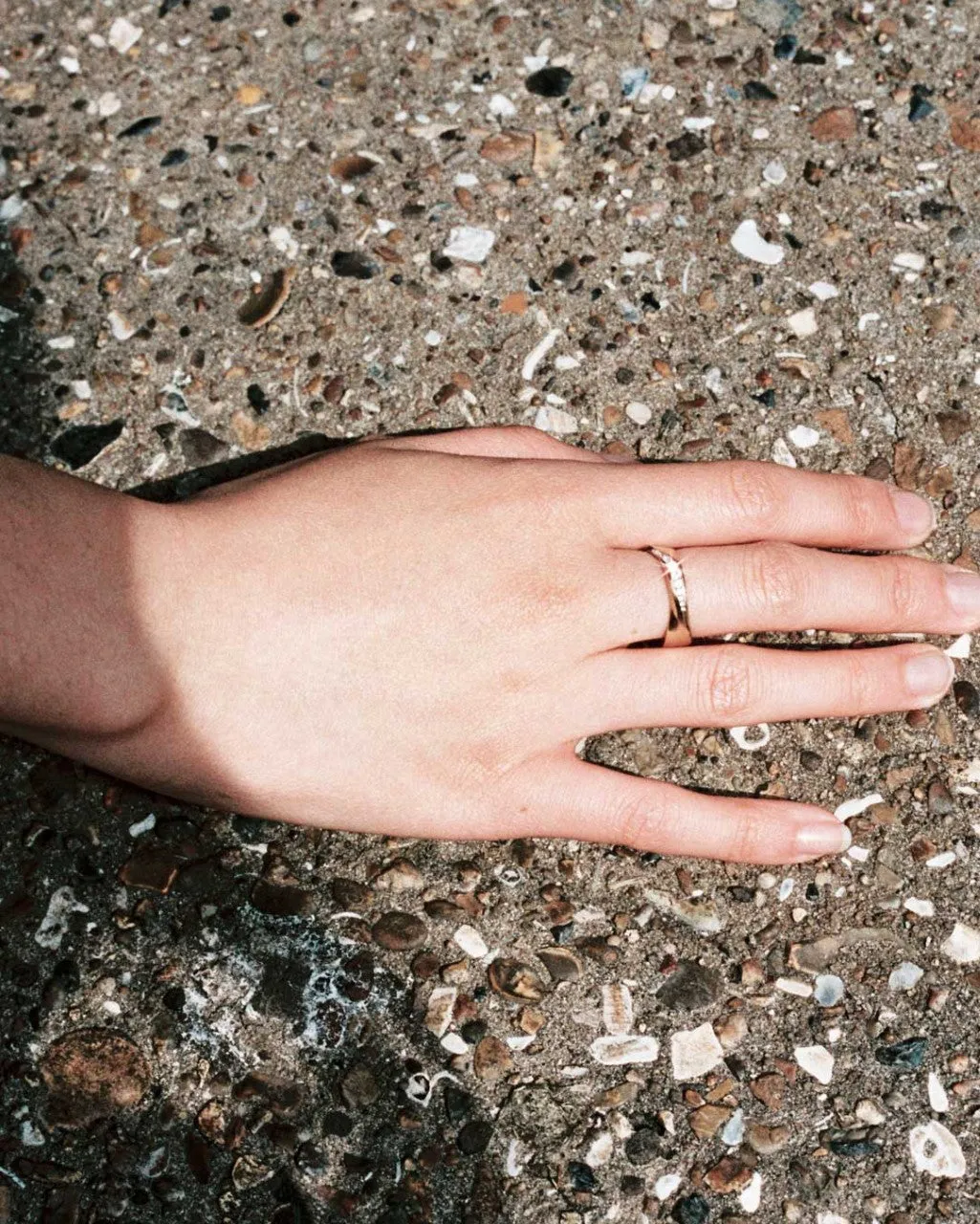 Completedworks Light in Rain bague diamant or 18ct