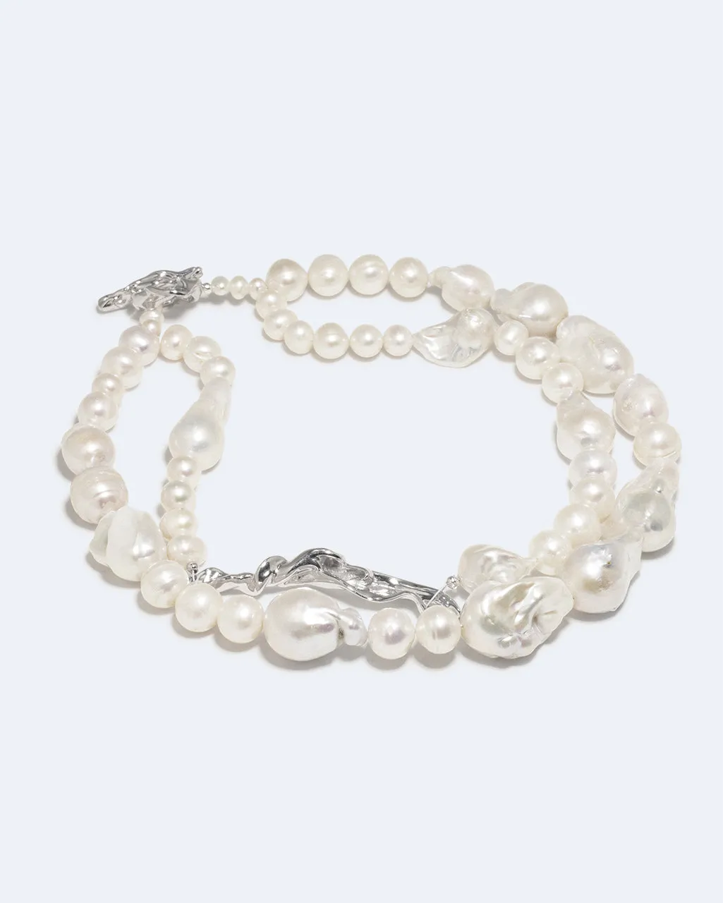 Completedworks Foraging collier perles argent recyclé
