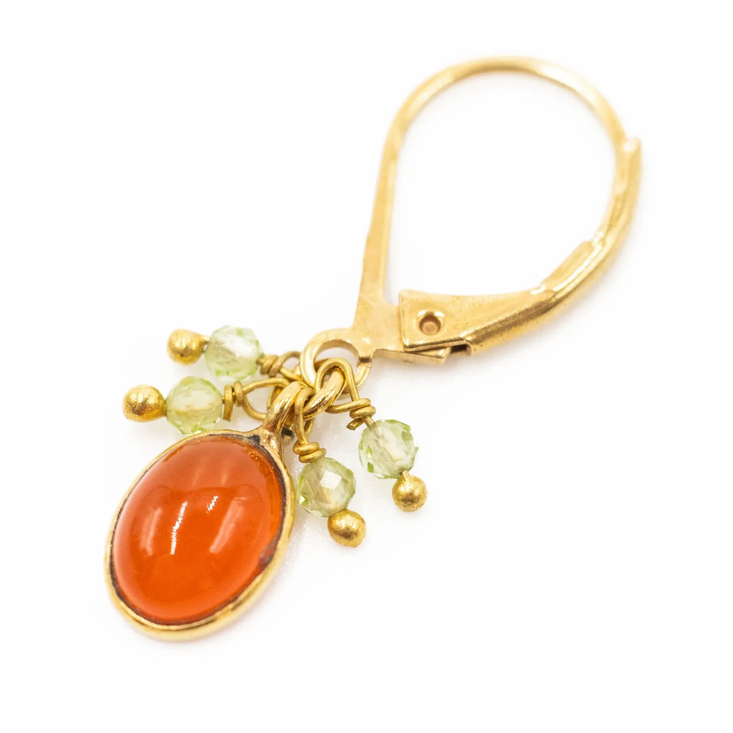Le Fourbi de Capucine MO26E boucles d'oreilles cornaline péridot