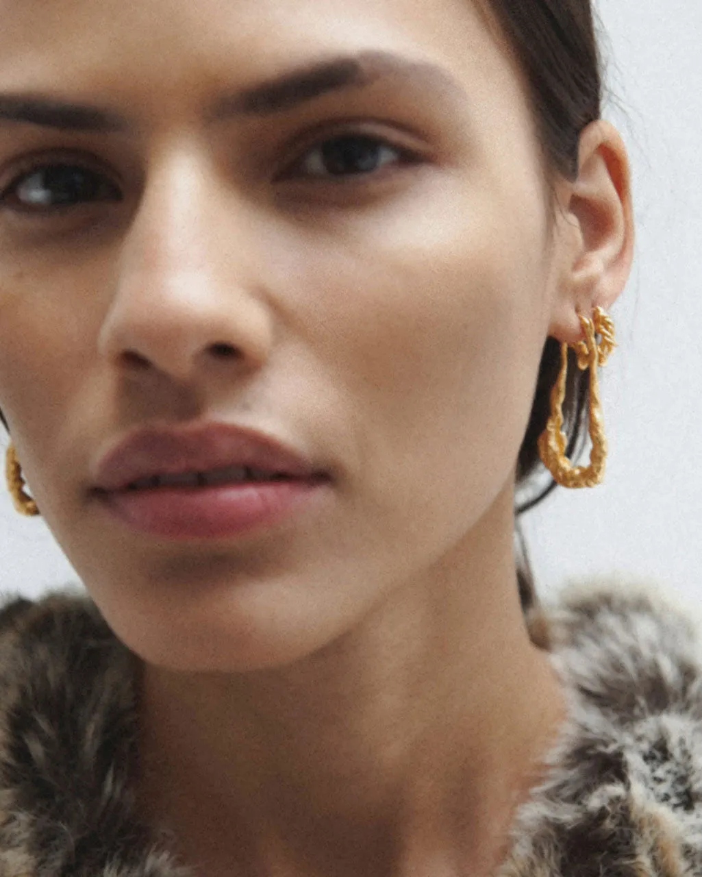 Completedworks Dripstone boucles d'oreilles plaqué or