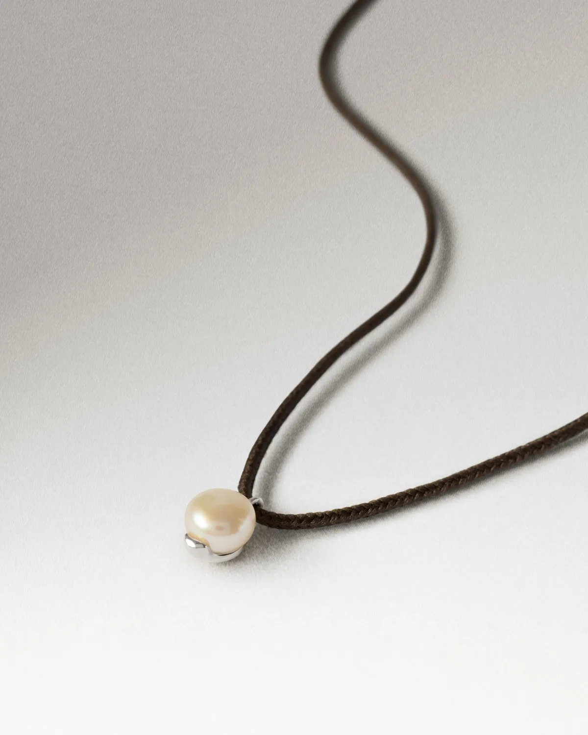 PDPAOLA Orion La Perla collier perle cordon 62 cm