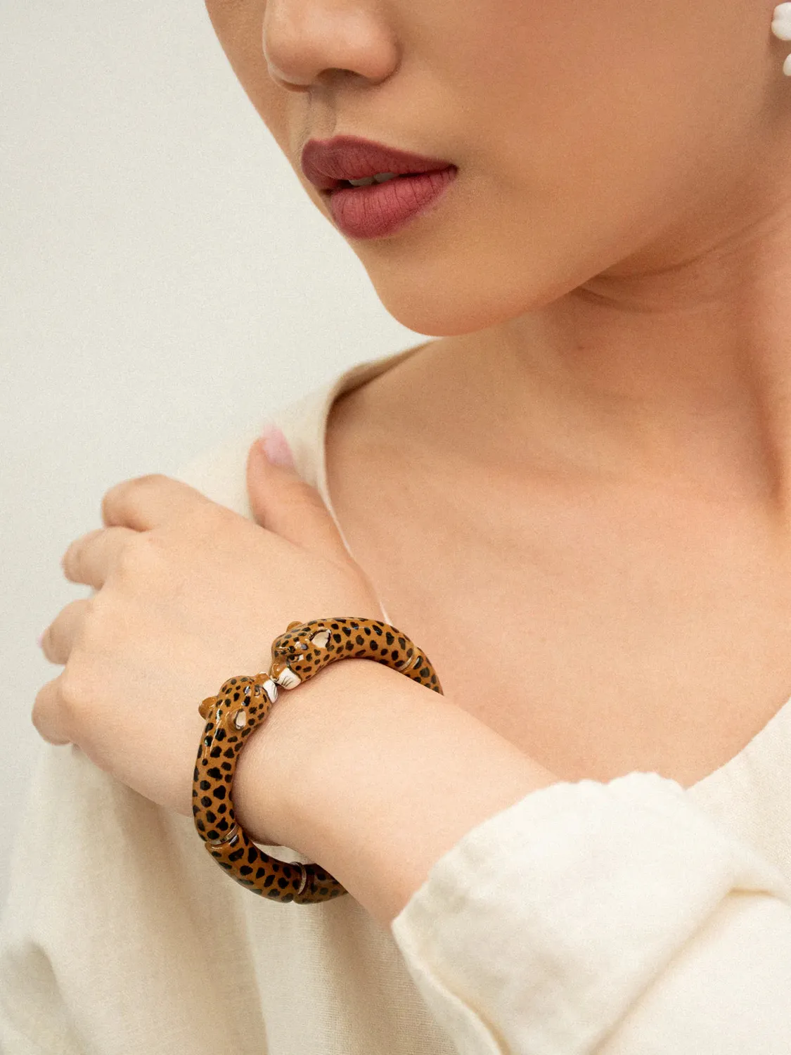Nach Premier amour bisou guépard bracelet ajustable