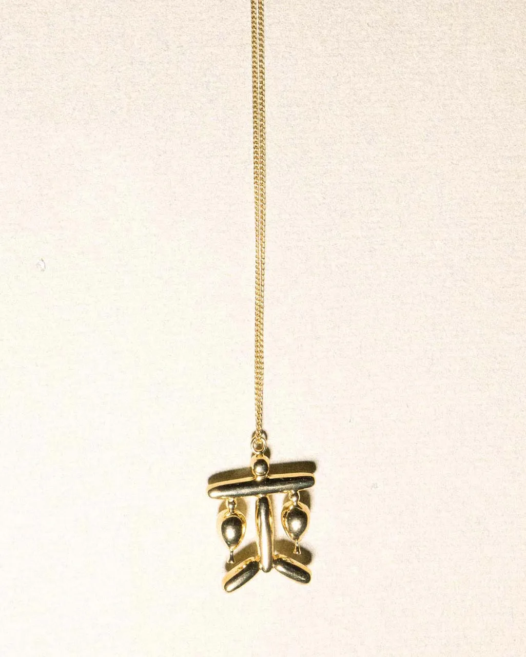 Completedworks Classicworks Libra collier pendentif Balance