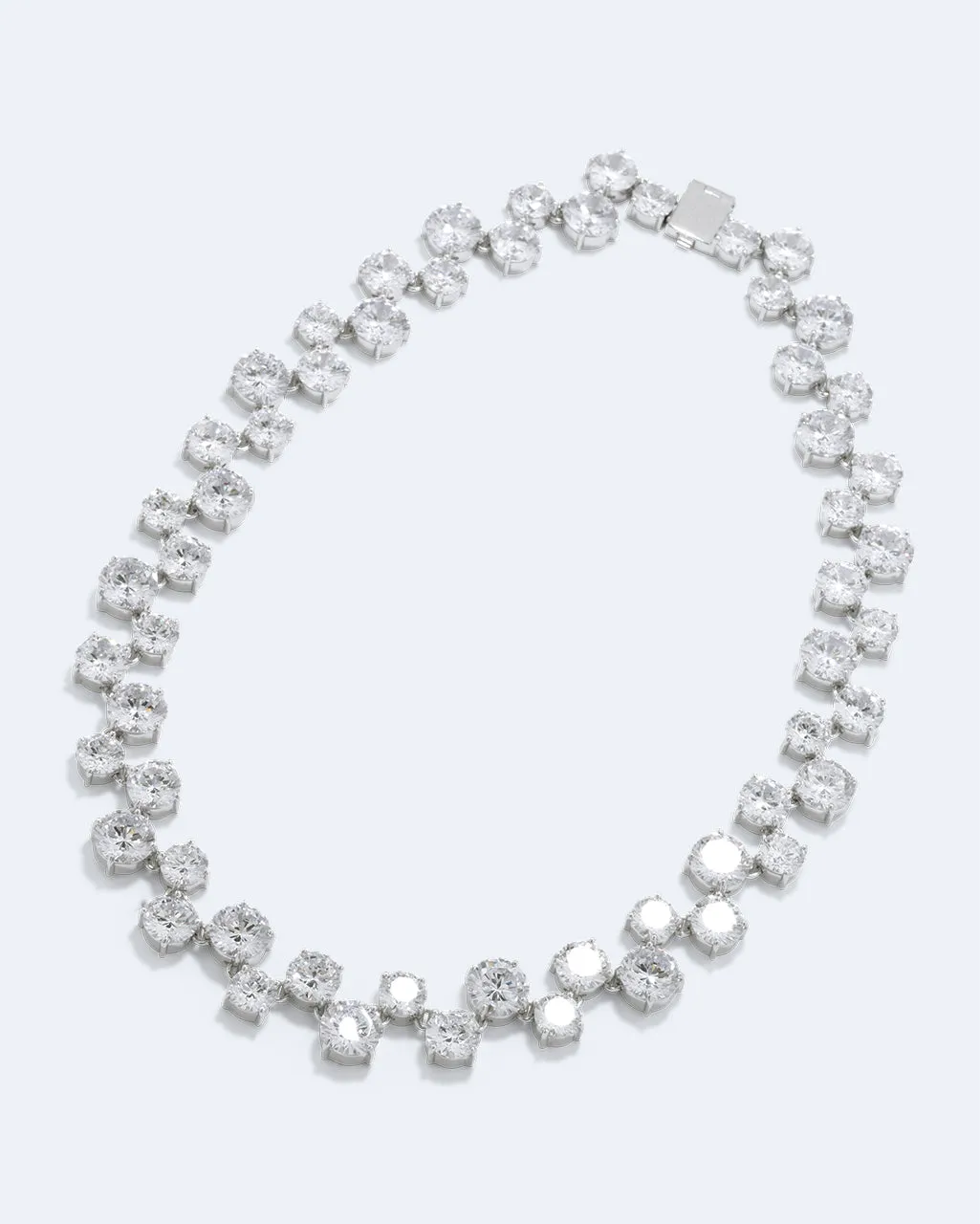 Completedworks Juggernaut collier zircone rhodié