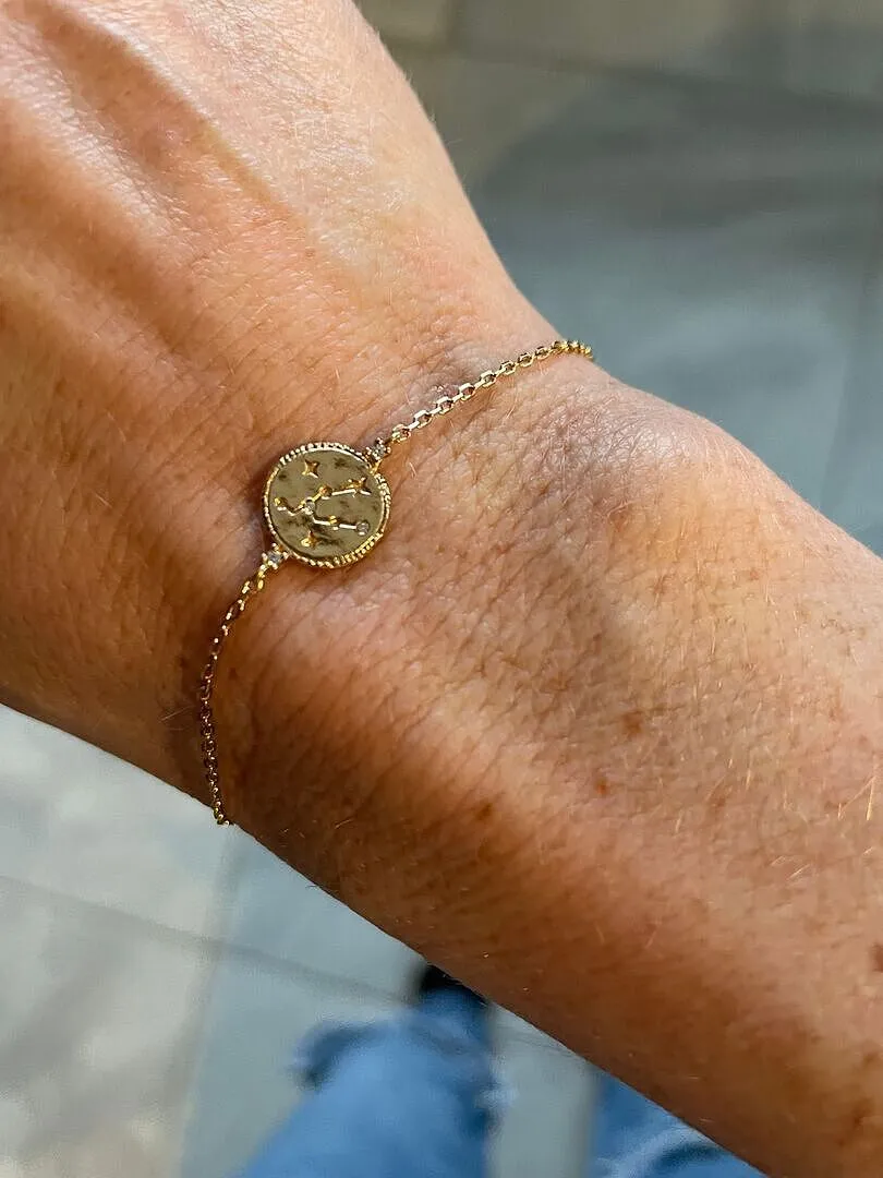 Astrid & Miyu Taurus Zodiac bracelet or signe Taureau