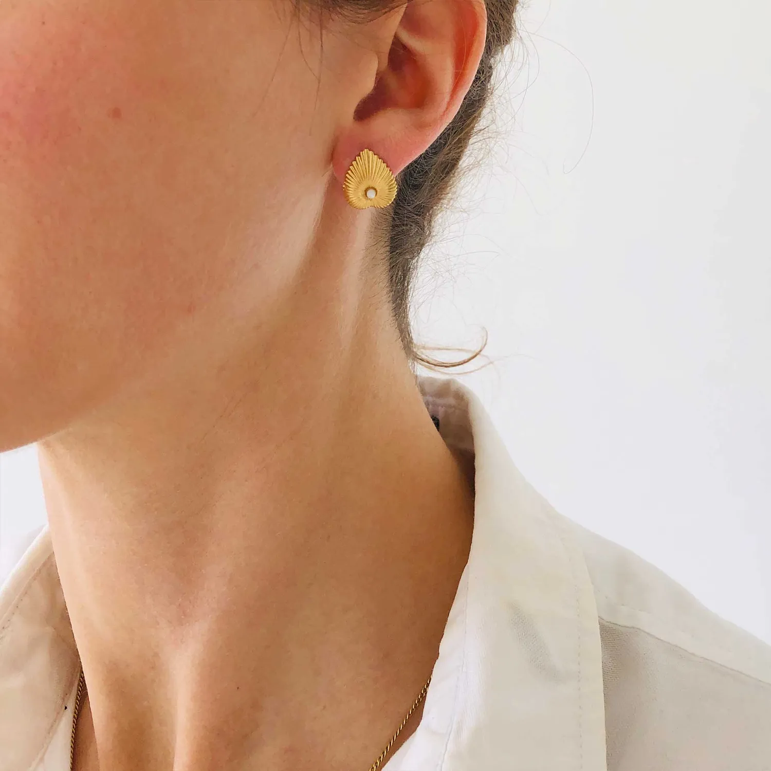 Nao de Paris Venezia PM boucles d'oreilles nacre doré