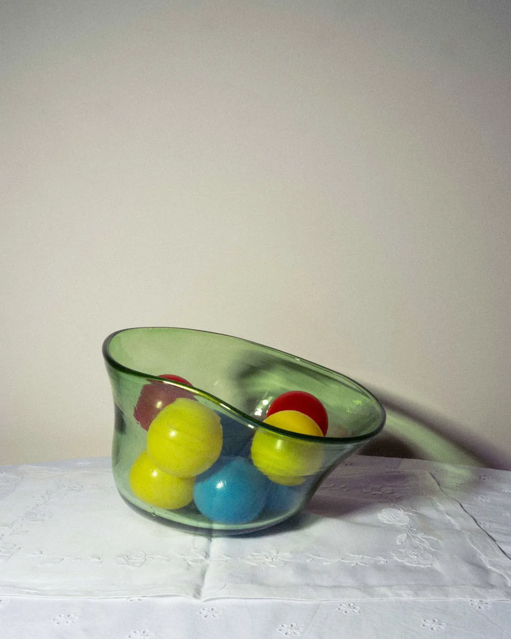 Completedworks The Fruit Bowl coupe verre vert feuille