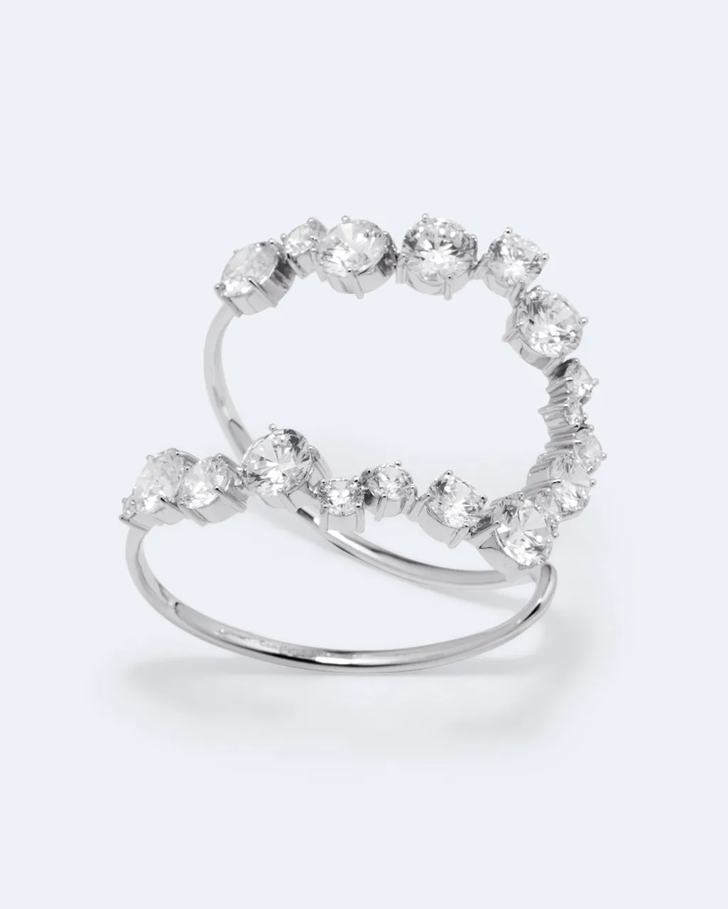 Completedworks Myth manchette zirconia rhodié
