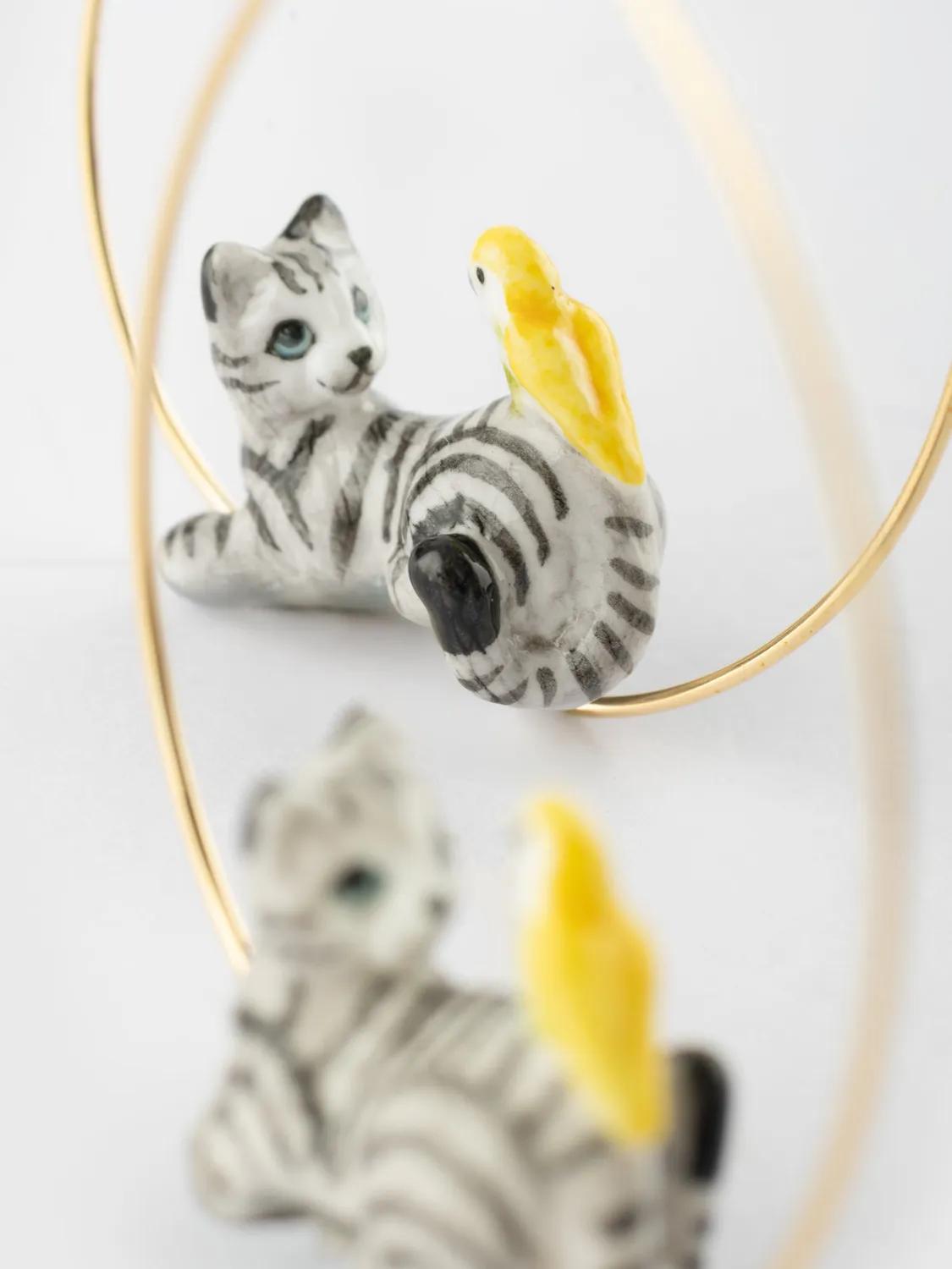 Nach Bijoux moyennes créoles chat tabby boucles d'oreilles