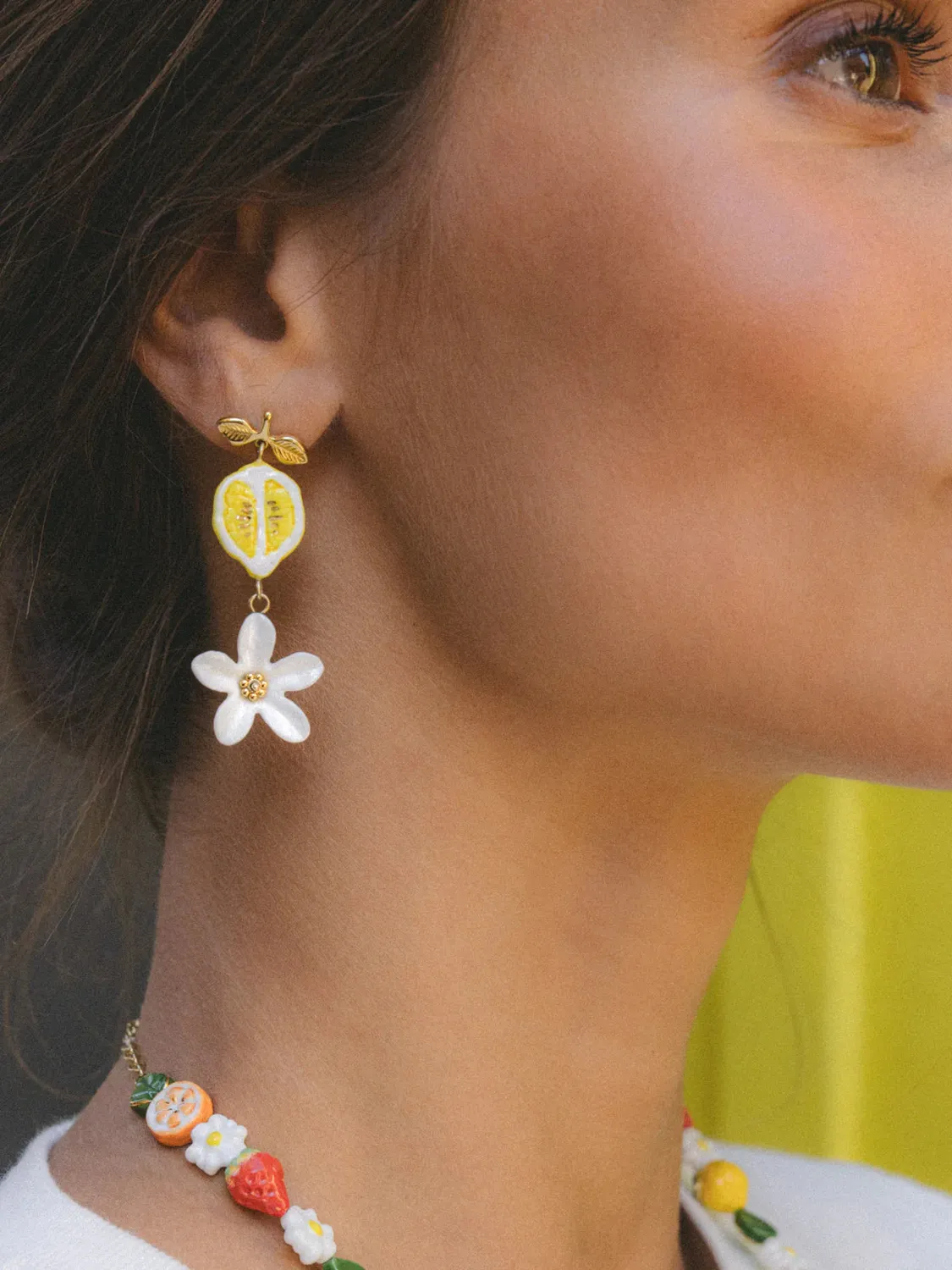 Nach Bijoux Citron boucles pendantes fleur jaune 5,2 cm