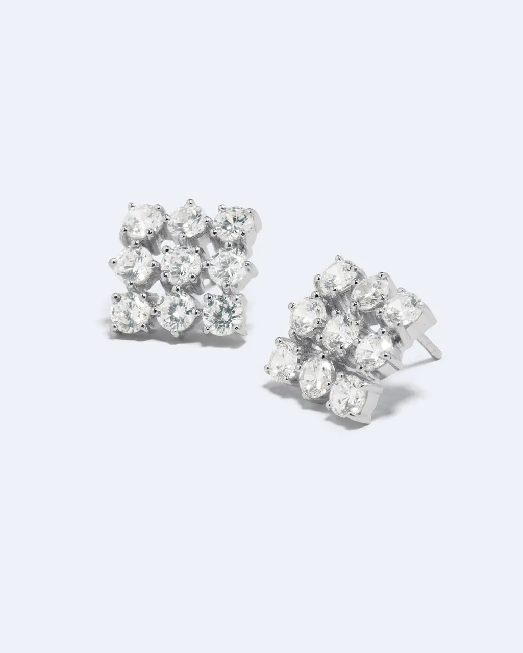 Completedworks Notsobig Juggernaut boucles d’oreilles argent zirconia