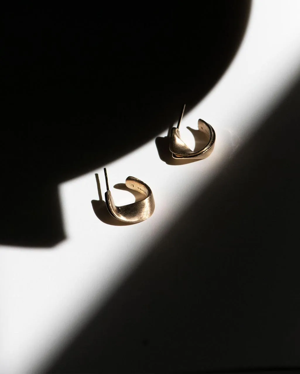 Completedworks Plume boucles vermeil or jaune