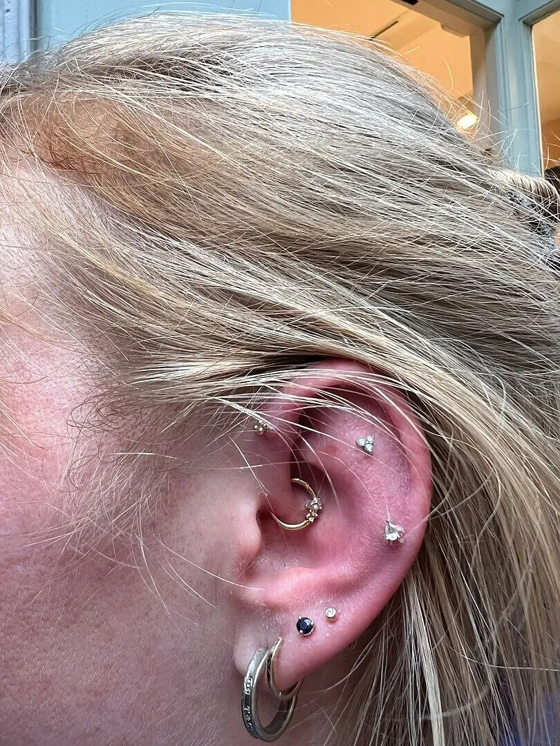 Astrid & Miyu Cluster Topaz anneau daith or massif topaze