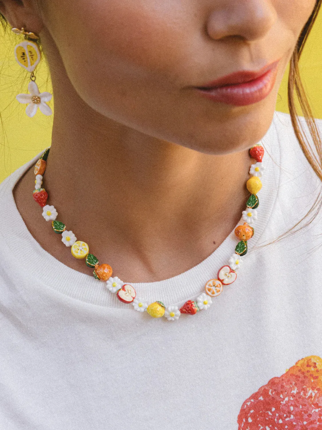 Nach Bijoux Fruits Fleurs collier perles porcelaine rouge