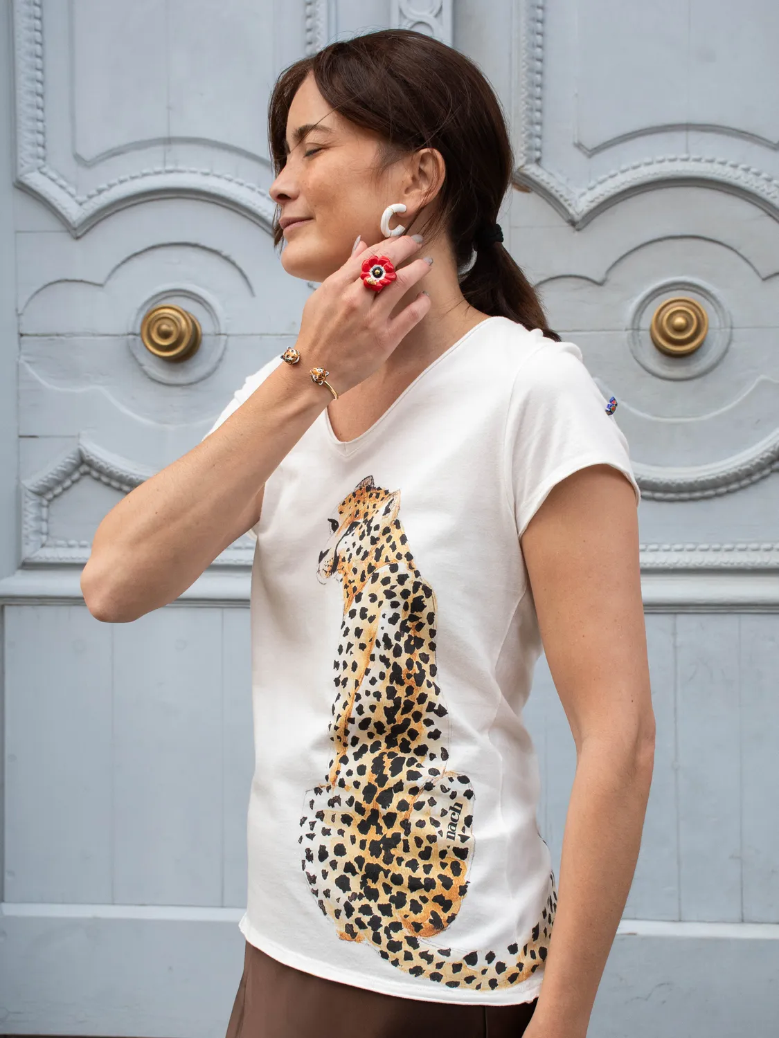 Nach Bijoux Victor t-shirt guépard assis blanc S M L XL