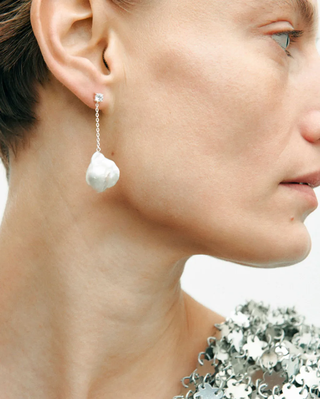 Completedworks Boulder boucles perle zirconia argent