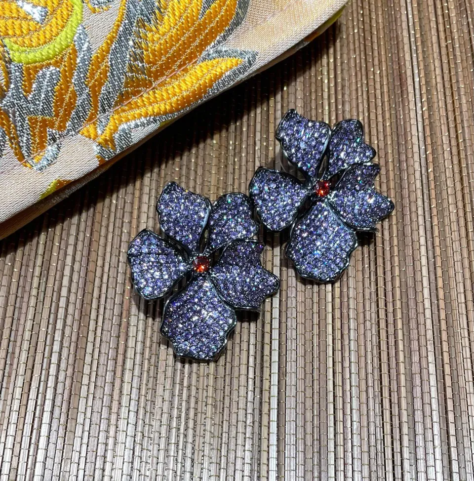 Nao de Paris Light Purple Iris boucles d'oreilles violet