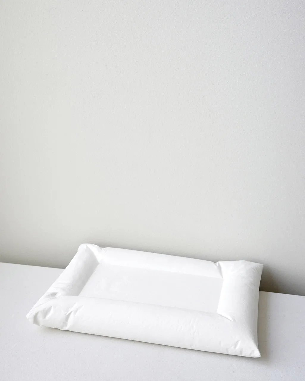 Completedworks Plush III plateau céramique blanc mat