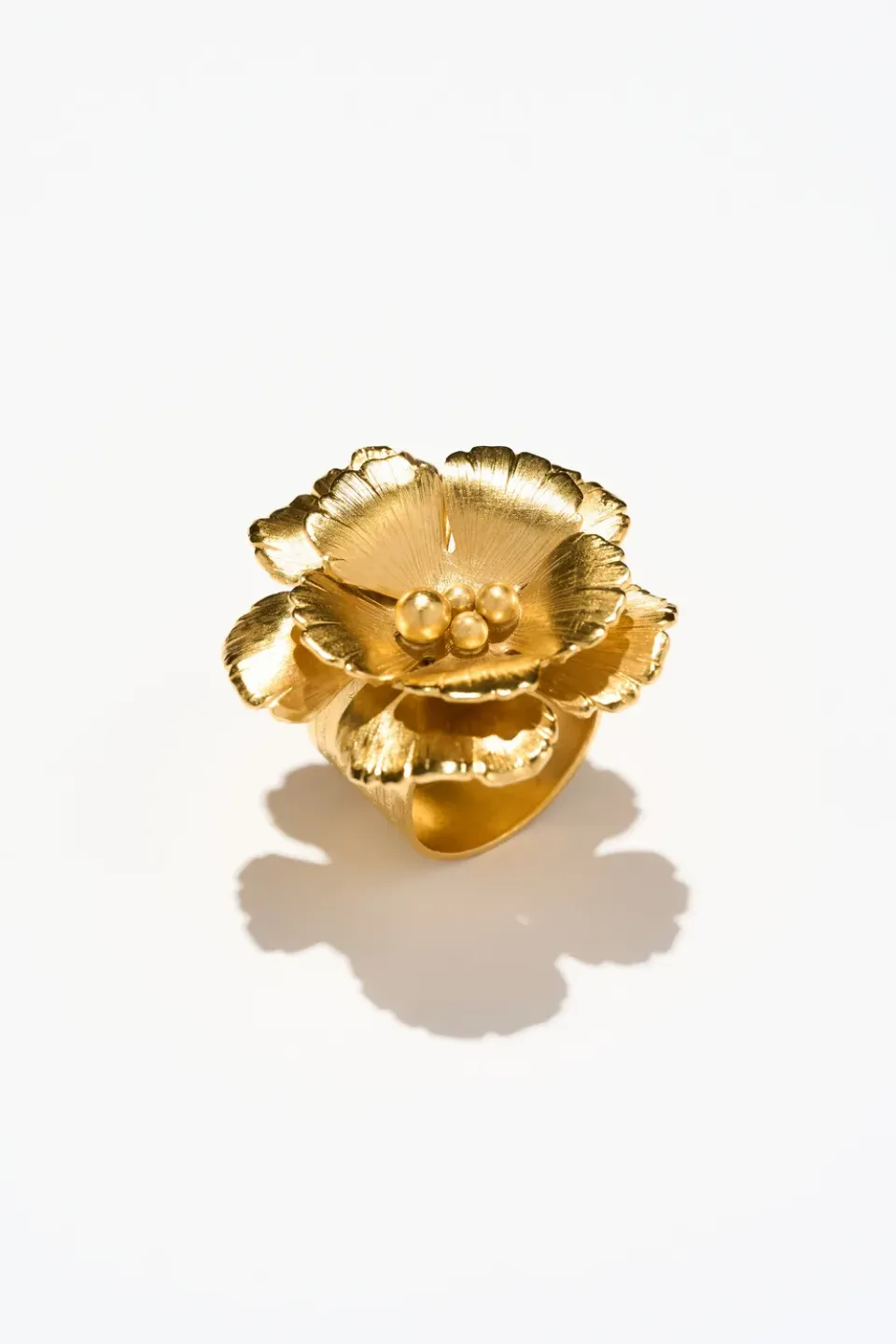Philippe Ferrandis Magnolia bague ajustable dorée créateur