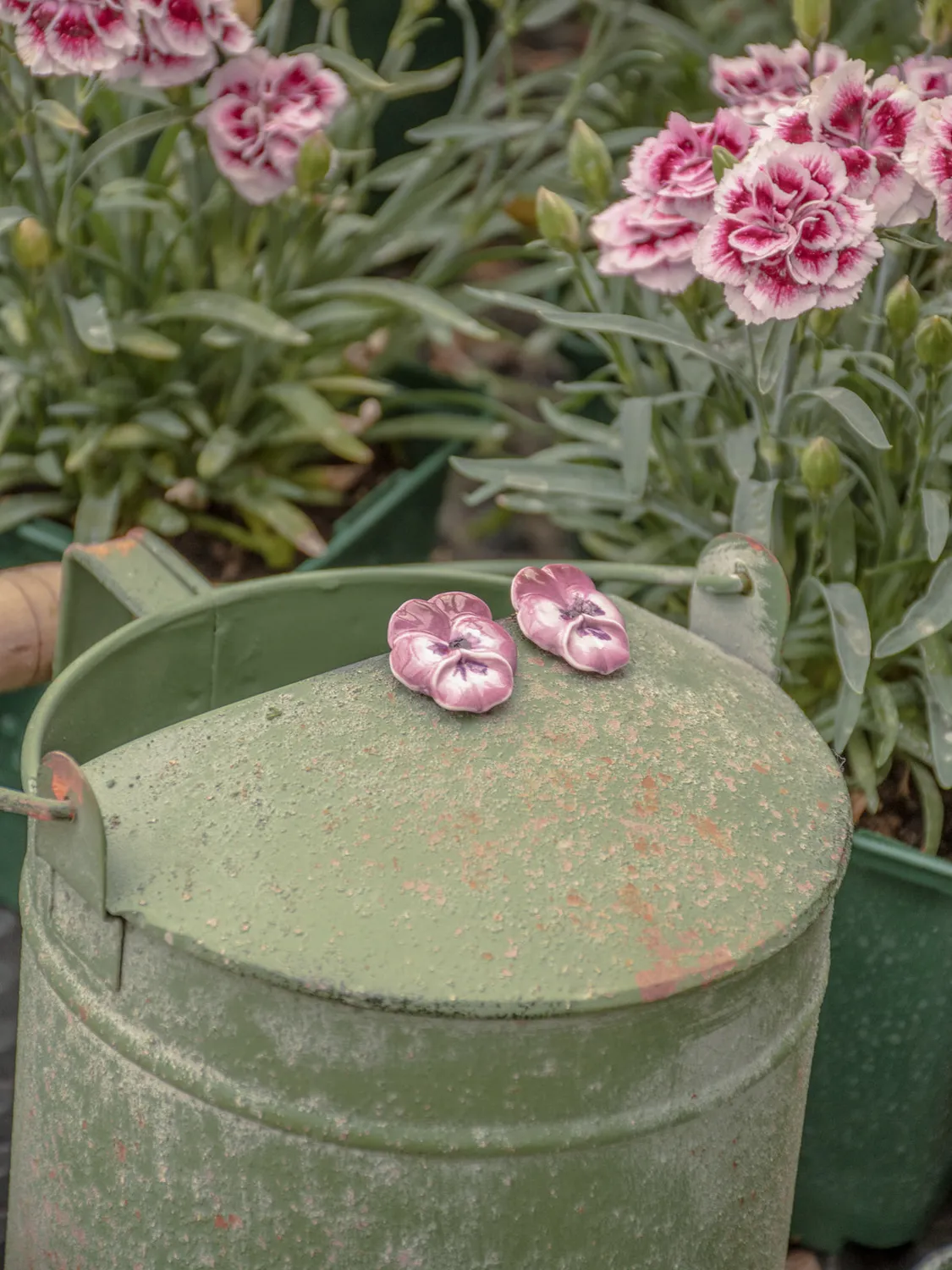 Nach Bijoux fleur pensée boucles puces violettes porcelaine