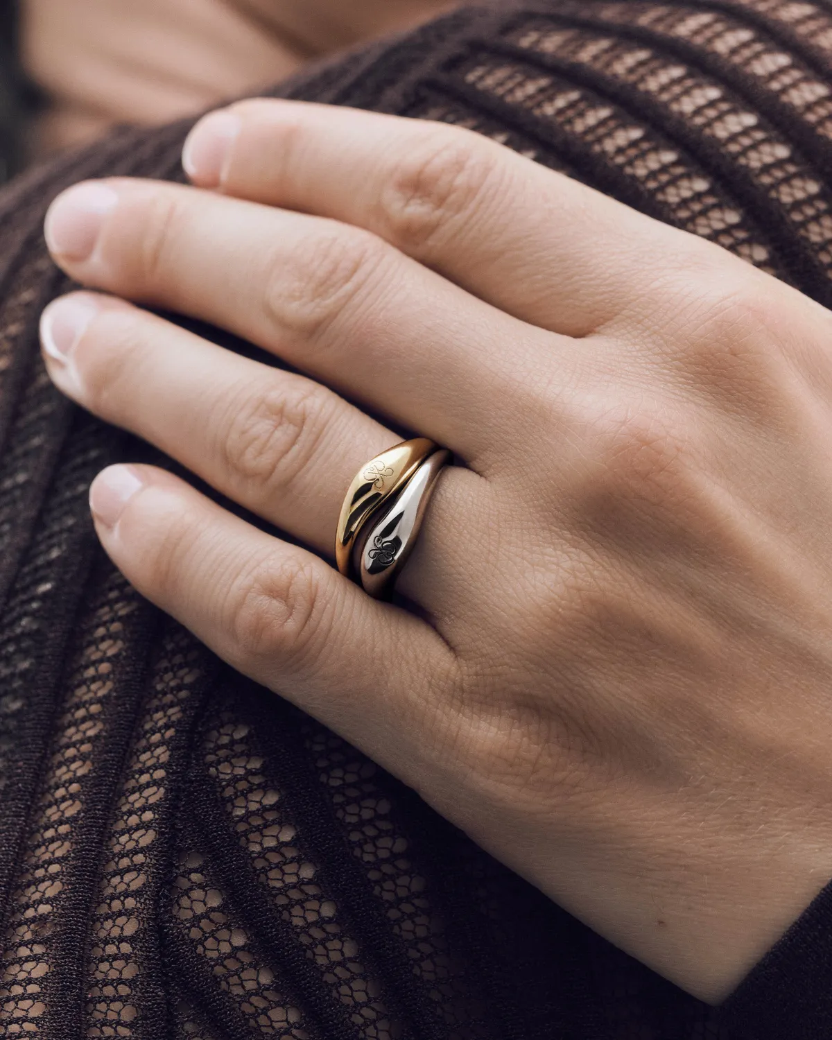 PDPAOLA Onda bague dorée vague taille 14