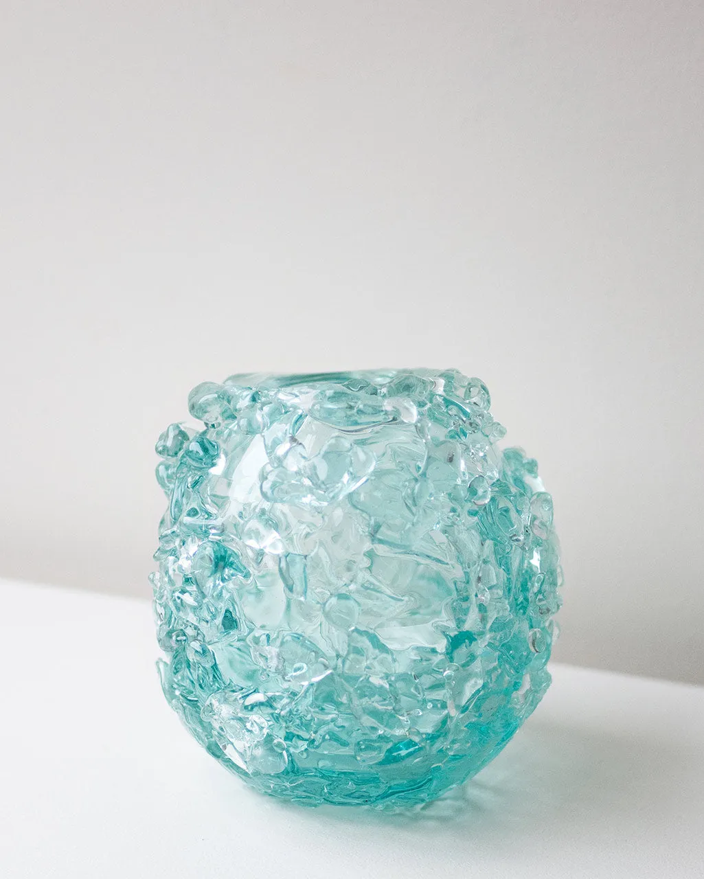 Completedworks Light Spreads vase verre bleu moyen