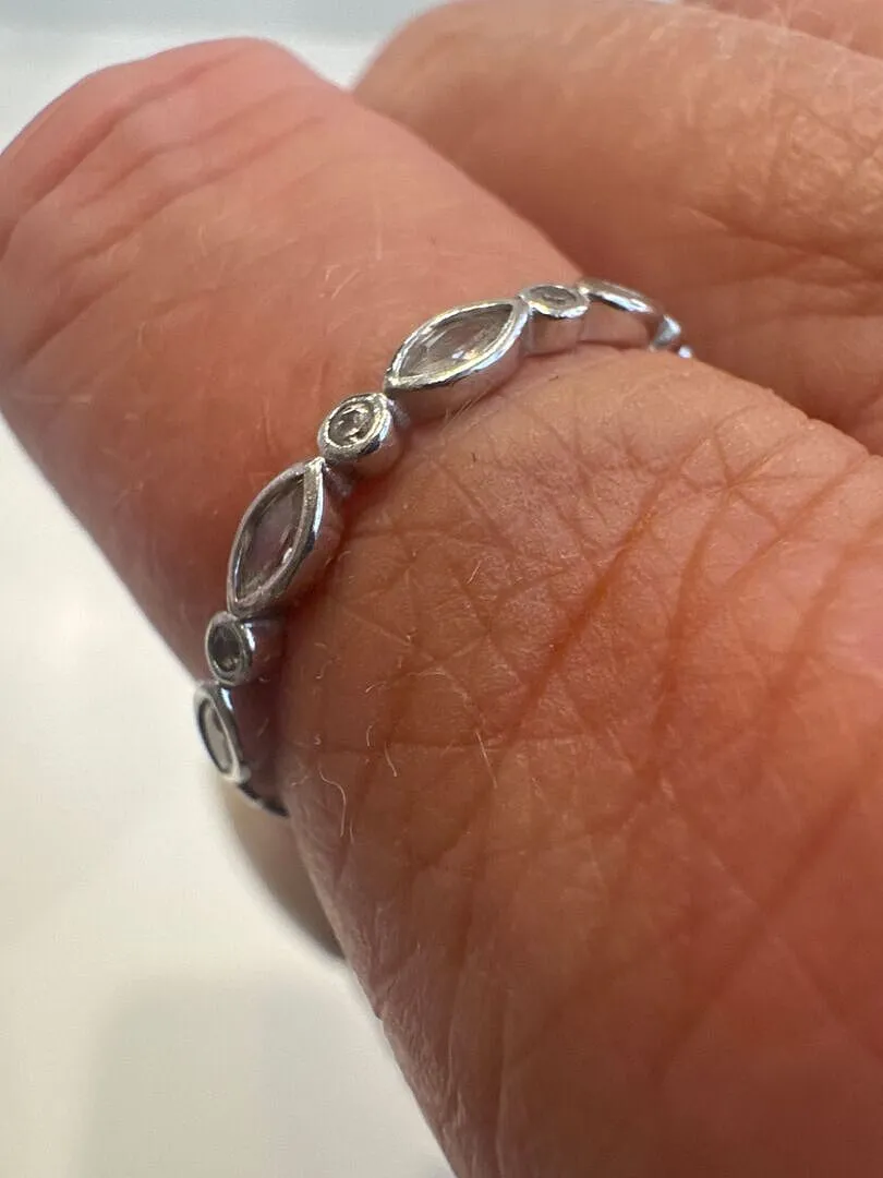 Astrid & Miyu Navette Crystal bague argent cristal navette