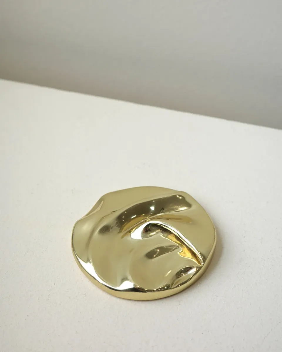 Completedworks The Compact miroir de poche laiton doré