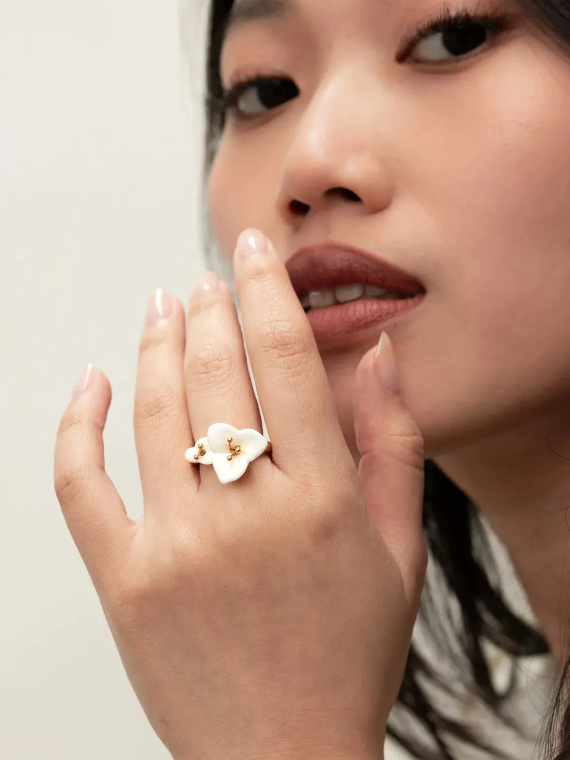 Nach Bijoux FaceToFace bougainvillier blanc bague